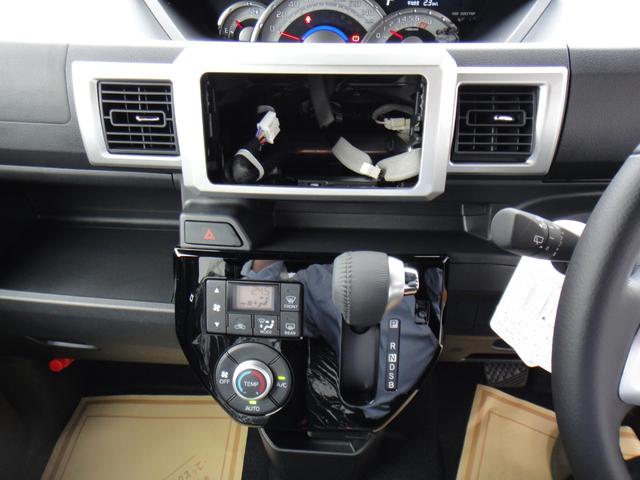 GターボリミテッドSAIII 届出済未使用車 両側パワースライドドア LEDヘッドライト&フォグランプ(10枚目)