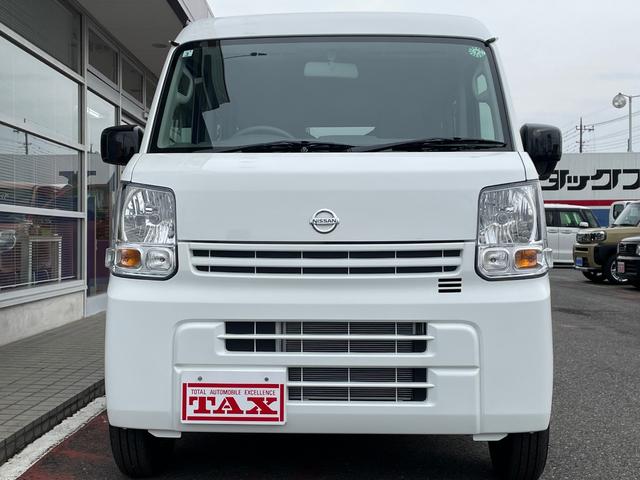 日産 ＮＶ１００クリッパーバン