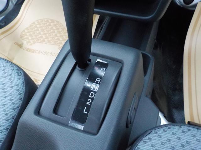 DX 届出済未使用車 A/C デュアルエアバッグ パワステ付 記録簿付 ABS 禁煙車(12枚目)