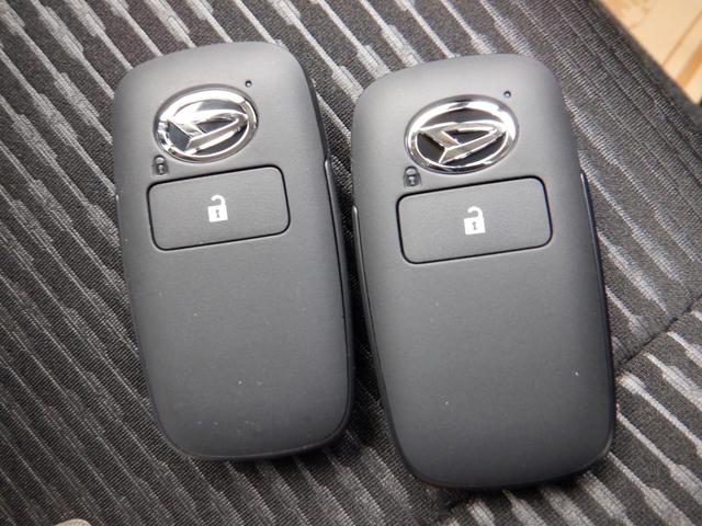 クルーズ 届出済未使用車 オートライト リアパーキングセンサー LEDヘッドライト スマートキー 安全ボディ 衝突軽減システム 盗難防止システム リモコミラー パワーウィンドウ ABS プライバシーガラス(21枚目)