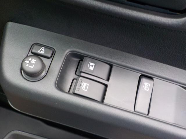 クルーズ 届出済未使用車 オートライト リアパーキングセンサー LEDヘッドライト スマートキー 安全ボディ 衝突軽減システム 盗難防止システム リモコミラー パワーウィンドウ ABS プライバシーガラス(32枚目)