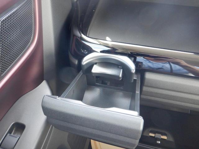 スペーシアカスタム ハイブリッドＸＳターボ　届出済未使用車　ＵＳＢ接続　電動格納式ドアミラー　オートＬＥＤ　禁煙　ＥＳＣ　クルーズＣ　運転席シートヒーター　フルフラット　１オーナー　パワーウィンドゥ　ＬＥＤヘッドライ　スマートキ　ベンチシート（21枚目）