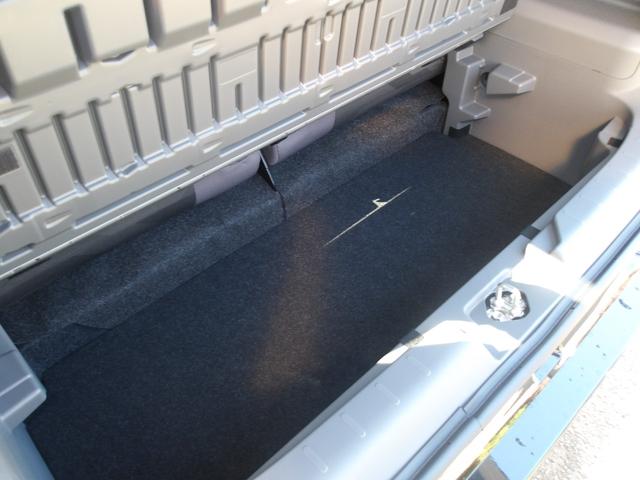 タフト Ｇターボ　ダーククロムベンチャー　届出済未使用車　禁煙　車線逸脱警報装置　衝突回避支援ブレーキ　レーダークルーズ　シートヒータ　電動格納ドアミラー　安全ボディ　ＬＥＤ　ムーンルーフ　Ａストップ　サイドエアバッグ　ターボ車　エアバッグ（12枚目）
