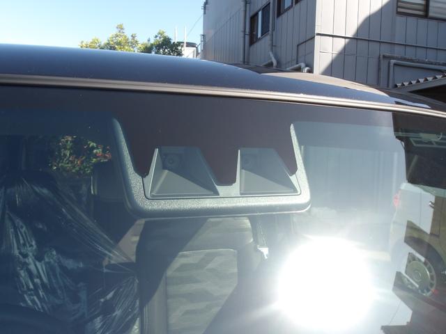 タフト Ｇターボ　ダーククロムベンチャー　届出済未使用車　禁煙　車線逸脱警報装置　衝突回避支援ブレーキ　レーダークルーズ　シートヒータ　電動格納ドアミラー　安全ボディ　ＬＥＤ　ムーンルーフ　Ａストップ　サイドエアバッグ　ターボ車　エアバッグ（17枚目）
