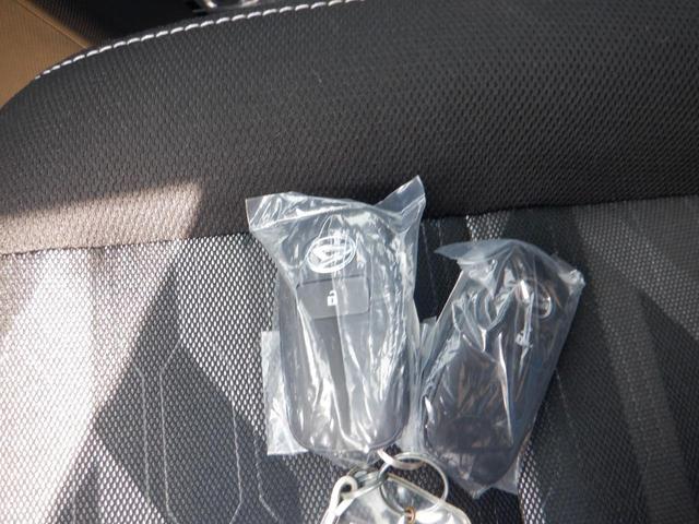 タフト Ｇターボ　ダーククロムベンチャー　届出済未使用車　禁煙　車線逸脱警報装置　衝突回避支援ブレーキ　レーダークルーズ　シートヒータ　電動格納ドアミラー　安全ボディ　ＬＥＤ　ムーンルーフ　Ａストップ　サイドエアバッグ　ターボ車　エアバッグ（31枚目）