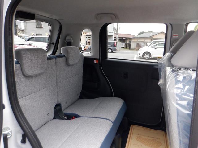 ムーヴキャンバス ストライプスＸ　ナビアップグレードパック　届出済未使用車　オートライト　バックカメラ　ＵＳＢ　ステアリングオーディオスイッチ　リアパーキングセンサー　オートエアコン　プッシュスタート　スマートキー　電動格納ミラー　左右電動スライドドア　禁煙車（15枚目）