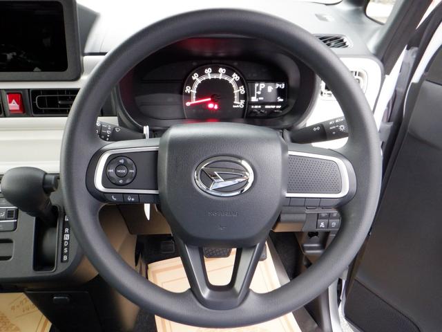 ムーヴキャンバス ストライプスＸ　ナビアップグレードパック　届出済未使用車　オートライト　バックカメラ　ＵＳＢ　ステアリングオーディオスイッチ　リアパーキングセンサー　オートエアコン　プッシュスタート　スマートキー　電動格納ミラー　左右電動スライドドア　禁煙車（26枚目）