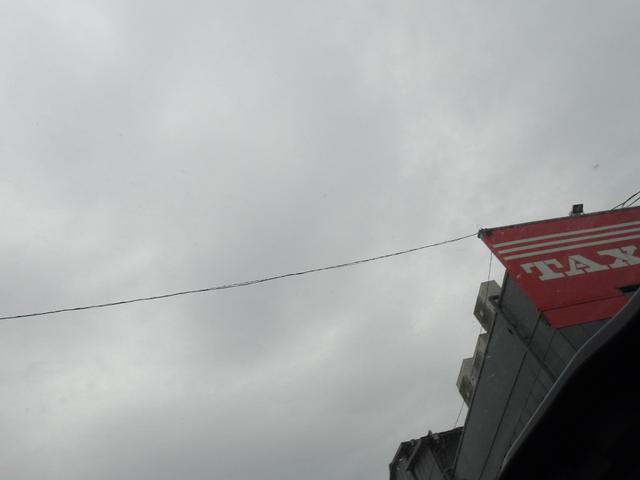 タフト Ｇターボ　ダーククロムベンチャー　クリソナ　電動格納ドアミラー　パワーウインドウ　バックカメラ付き　安全ボディ　レーンキープ　パワーステアリング　サイドエアバッグ　横滑り防止　エアバック　シートヒーター　ＬＥＤライト　ターボ　エアコン（34枚目）