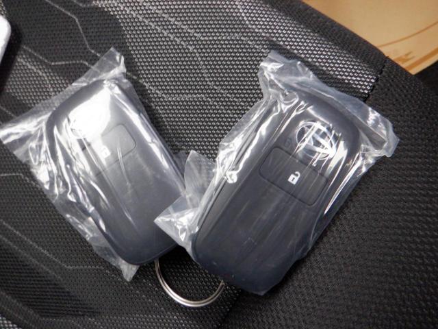 タフト Ｇ　クロムベンチャー　届出済未使用車　サイドＳＲＳ　ＰＷ　衝突軽減装置　Ｓヒーター　禁煙　パークセンサー　Ｂカメラ　電動格納式ミラー　車線逸脱警報装置　サンル－フ　Ａ－ＳＴＯＰ　ワンオーナー　ＡＡＣ　ＬＥＤヘッドライト（34枚目）