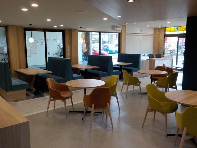 タフト Ｇ　クロムベンチャー　届出済未使用車　サイドＳＲＳ　ＰＷ　衝突軽減装置　Ｓヒーター　禁煙　パークセンサー　Ｂカメラ　電動格納式ミラー　車線逸脱警報装置　サンル－フ　Ａ－ＳＴＯＰ　ワンオーナー　ＡＡＣ　ＬＥＤヘッドライト（42枚目）