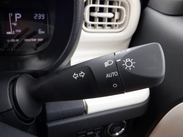 ムーヴキャンバス ストライプスＸ　届出済未使用車　オートライト　バックカメラ　ＵＳＢ　ステアリングオーディオスイッチ　リアパーキングセンサー　オートエアコン　プッシュスタート　スマートキー　電動格納ミラー　左右電動スライドドア　禁煙車（32枚目）