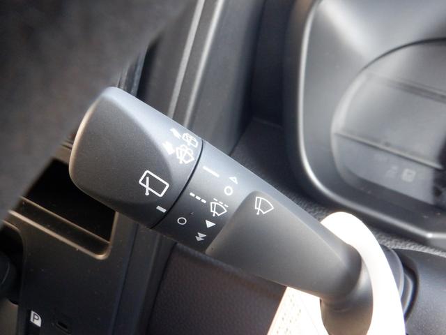 トール Ｘ　ＢＬＵＥＴＯＯＴＨ　ナビ＆ＴＶ　エコアイドル　オートハイビーム　コーナーソナー　バックカメラ付き　両席エアバッグ　電動格納ドアミラー　横滑り防止機能　キーフリー　メモリーナビ　ウォークスルー　禁煙車（37枚目）
