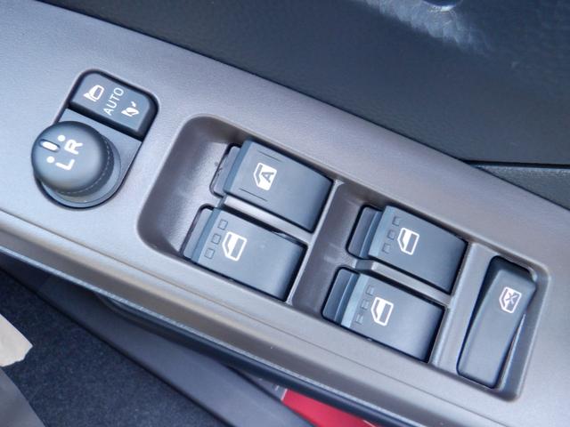 トール Ｘ　ＢＬＵＥＴＯＯＴＨ　ナビ＆ＴＶ　エコアイドル　オートハイビーム　コーナーソナー　バックカメラ付き　両席エアバッグ　電動格納ドアミラー　横滑り防止機能　キーフリー　メモリーナビ　ウォークスルー　禁煙車（48枚目）