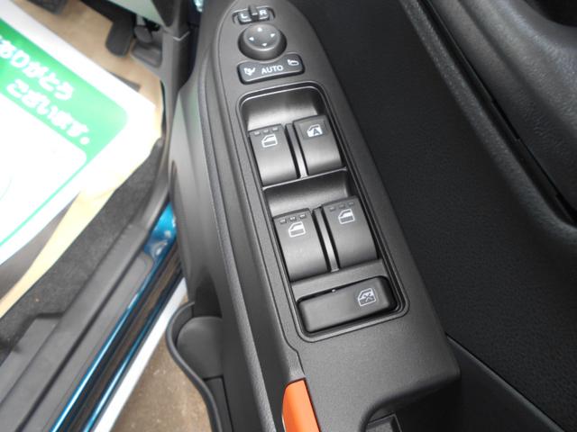 タント ファンクロスターボ　届出済未使用車　電格ミラー　ＬＥＤランプ　シートヒータ　Ｐソナー　衝突軽減ブレーキ　Ｒカメラ　フルフラット　スマートキ　横滑り防止　禁煙　ｉ－ｓｔｏｐ　車線逸脱警報　サイドエアバッグ　盗難警報装置（26枚目）