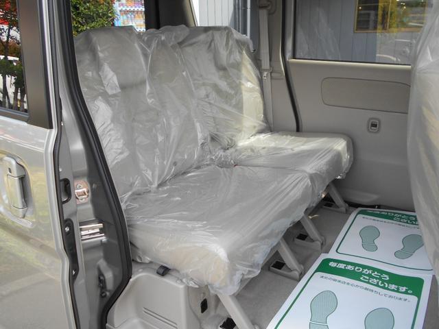 エブリイワゴン ＰＺターボスペシャル　届出済未使用車　ハイルーフ　両側パワ－スライドドア　ＬＥＤヘッドライト付き　オートマチックハイビーム　キーレススタートシステム　Ｂソナー　運転席シートヒーター　フルフラット　ＥＳＣ　フルオートエアコン（12枚目）
