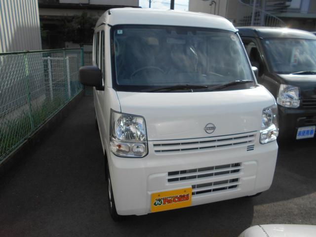 クリッパーバン ＤＸ　届出済未使用車　デュアルカメラブレーキサポート　禁煙車　両側スライド　オートライト　リモコンキー　エアコン　運転席エアバッグ　パワーウィンドウ　Ｗエアバッグ　パワーステアリング　ＡＢＳ　ｉストップ（5枚目）