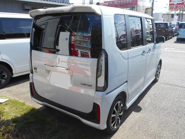 Ｎ－ＢＯＸカスタム コーディネートスタイル　届出済未使用車　ＬＫＡＳ　フルフラット　オートマチックハイビーム　禁煙　電動格納ミラー　衝突安全ボディ　Ｗ電動ドア　シートヒータ　ＬＥＤ　ＥＳＣ　リアカメラ　ソナー　ベンチシート　アイドリングストップ（36枚目）