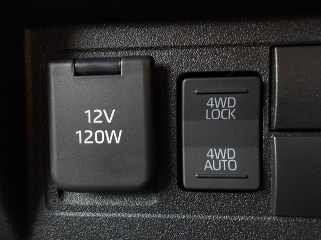 ハイゼットトラック ハイルーフ　届出済未使用車　切替式４ＷＤ　禁煙車　ｗエアバック　マニュアルエアコン　オートライト　パワステ　衝突被害軽減装置　衝突安全ボディ（14枚目）