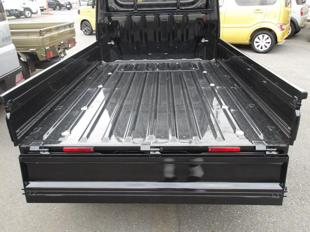 ハイゼットトラック ハイルーフ　届出済未使用車　切替式４ＷＤ　禁煙車　Ｗエアバック　マニュアルエアコン　オートライト　パワステ　横滑防止装置　衝突被害軽減装置　衝突安全ボディ（23枚目）