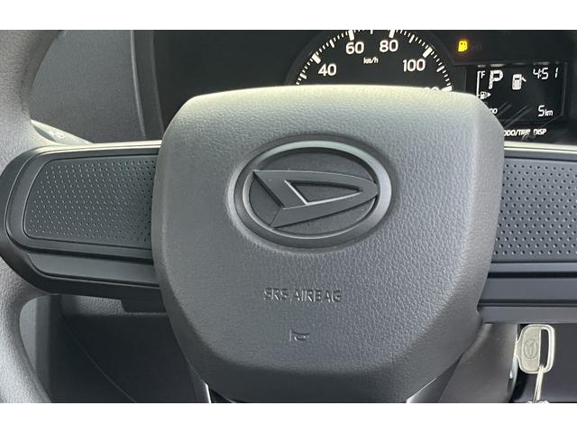 ハイゼットトラック スタンダード　届出済未使用車　禁煙　Ｃソナー　パワステ　Ｗエアバッグ　オートエアコン　運転席エアバッグ　衝突安全ボディ（11枚目）