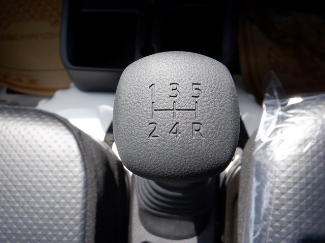 ハイゼットトラック スタンダード　届出済未使用車　禁煙　Ｃソナー　パワステ　Ｗエアバッグ　オートエアコン　運転席エアバッグ　衝突安全ボディ（14枚目）