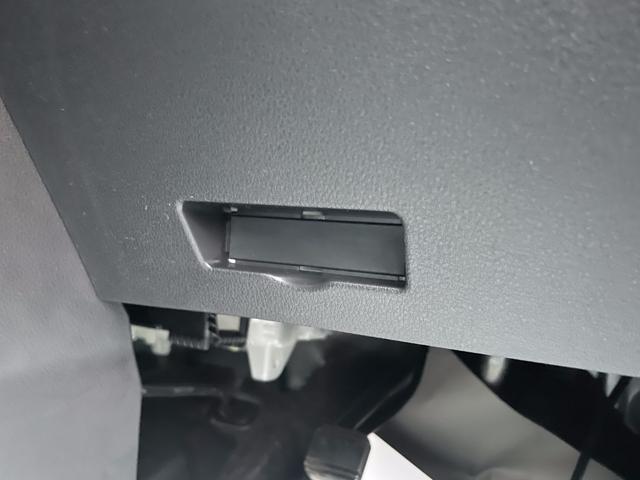 アトレー ＲＳ　届出済未使用車　アクティブクルーズコントロール　オートライト　リアパーキングセンサーＵＳＢ　衝突軽減システム　ＬＥＤヘッドライト　バックカメラ　スマートキー　両側パワースライド　オートエアコン（28枚目）