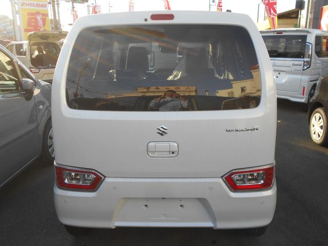 新車のご購入も是非当社にご相談ください。お客様のニーズに合う新車を各メーカーの中から選び、パンフレットをご用意してご提案いたします。納車後の新車点検も当社にて実施させて頂きます。