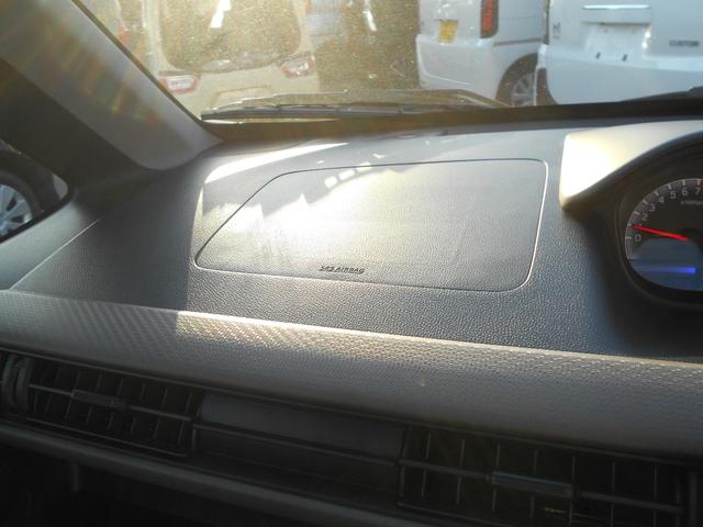 他社で購入したお車だってＯＫです。国産車・外車もなんでも車検・整備ＯＫ！オイル交換・パンク修理・キーレス電池交換どんなことでもお気軽にお越しください。国家整備士が責任をもって整備させていただきます。