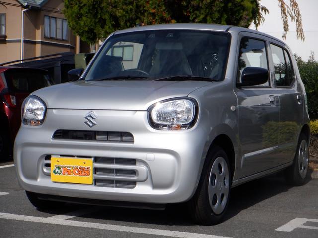 アルト Ｌ　届出済未使用車　車線逸脱防止　キーレスリモコン　シートヒータ　Ｐセンサー　禁煙　電動格納式ミラー　盗難警報装置　マニュアルエアコン　パワーステアリング　パワーウインドウ　サイドエアバッグ　エアバック（6枚目）