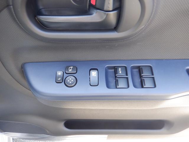 アルト Ｌ　届出済未使用車　車線逸脱防止　キーレスリモコン　シートヒータ　Ｐセンサー　禁煙　電動格納式ミラー　盗難警報装置　マニュアルエアコン　パワーステアリング　パワーウインドウ　サイドエアバッグ　エアバック（20枚目）