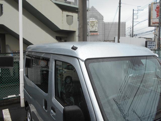 ハイゼットカーゴ ＤＸ　届出済未使用車　禁煙　安全ボディ　セキュリティアラーム　キーレスキー　両側スライドドア　パワーウインドウ　エコアイドル　マニュアルエアコン　両席エアバッグ　パワーステアリング　ＡＢＳ　運転席エアバッグ（27枚目）