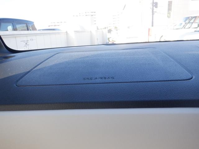 ムーヴキャンバス ストライプスG 届出済未使用車 前後障害物センサー アイドルストップ 禁煙 Bカメラ パワーウインドウ セキュリティアラーム フルフラット スマートキープッシュスタート カーテンエアバック Sヒーター キーフリーキー(17枚目)