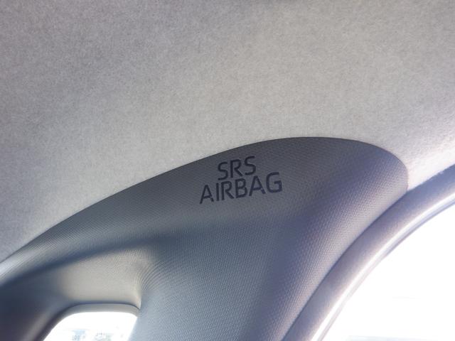 ムーヴキャンバス ストライプスG 届出済未使用車 前後障害物センサー アイドルストップ 禁煙 Bカメラ パワーウインドウ セキュリティアラーム フルフラット スマートキープッシュスタート カーテンエアバック Sヒーター キーフリーキー(18枚目)