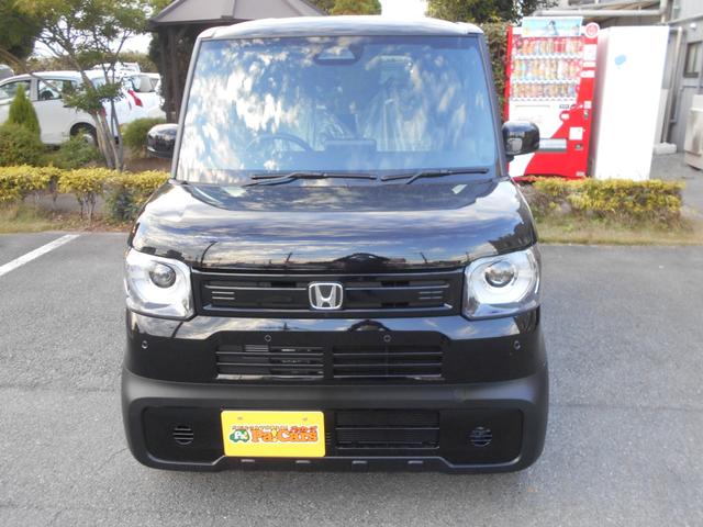 N-BOXジョイ ベースグレード モノトーン 届出済未使用車 踏み間違い防止装置 電動格納ドアミラー レーンキープ Bカメラ 横滑り防止機能 LEDランプ オートLED クルーズコントロール パワーウィンドウ 前席シートヒーター スマートキー(5枚目)