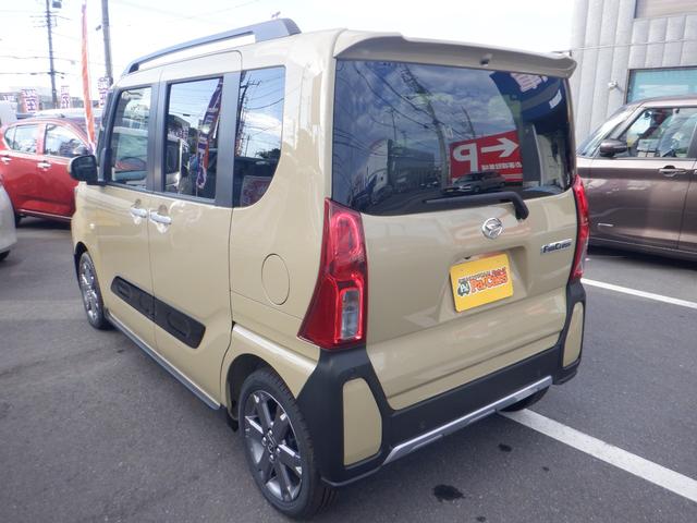 タント ファンクロスターボ スマートキ- シ-トヒ-タ- パワーウインドウ フルフラット 衝突軽減システム セキュリティ Wエアバック 車線逸脱警告 衝突安全ボディ 1オーナー USB接続 Bカメラ 横滑り防止装置 ターボ車(8枚目)