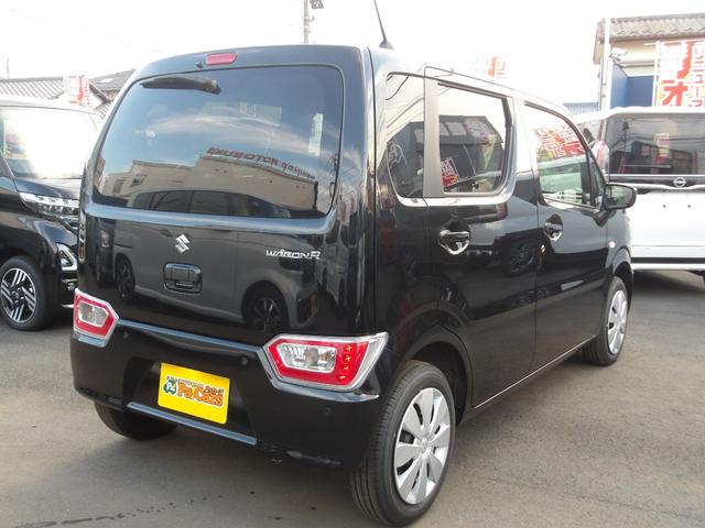 ワゴンＲ ＦＸ　届出済未使用車　衝突軽減ブレーキサポート　シートヒーター付き　クリソナ　電動ミラー　運転席助手席エアバック　キーレスエントリーシステム　セキュリティアラーム　フルフラット　運転席エアバック　パワステ（5枚目）