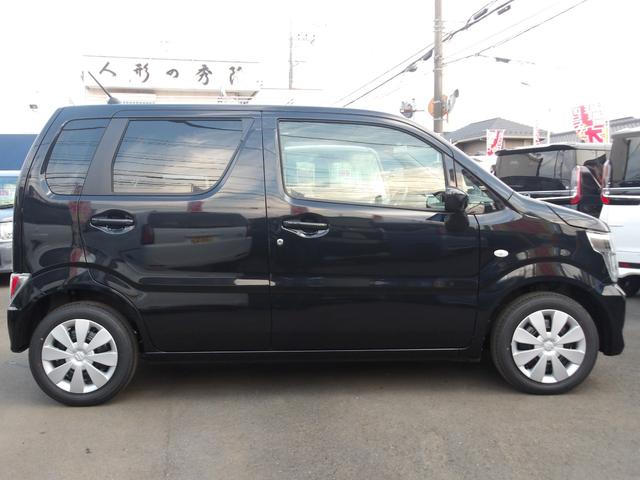 ワゴンＲ ＦＸ　届出済未使用車　衝突軽減ブレーキサポート　シートヒーター付き　クリソナ　電動ミラー　運転席助手席エアバック　キーレスエントリーシステム　セキュリティアラーム　フルフラット　運転席エアバック　パワステ（11枚目）