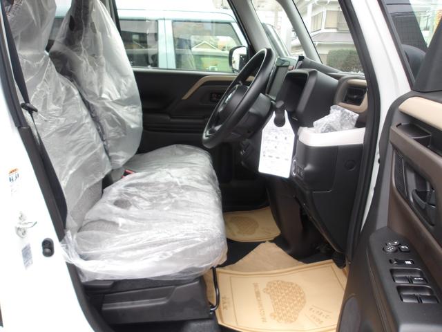 スペーシア ハイブリッドＸ　届出済未使用車　レーダーブレーキサポート　車線逸脱警告　アイドリングＳ　ＬＥＤヘッド　シートヒーター　盗難防止システム　フルフラット　エアコン　スマートキー　ＥＳＣ　ＡＢＳ　ベンチシート　エアバッグ（13枚目）