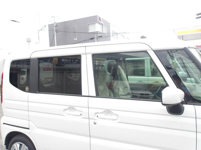 スペーシア ハイブリッドＸ　届出済未使用車　レーダーブレーキサポート　車線逸脱警告　アイドリングＳ　ＬＥＤヘッド　シートヒーター　盗難防止システム　フルフラット　エアコン　スマートキー　ＥＳＣ　ＡＢＳ　ベンチシート　エアバッグ（30枚目）