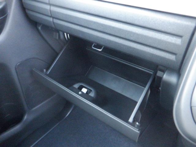 スペーシア ハイブリッドＧ　届出済未使用車　禁煙　アイドリングＳ　キーレススタートシステム　パーキングセンサー　横滑防止　イモビライザー　ＬＥＤライト　電動格納ミラー　Ｗエアバッグ　スマートキー　オートエアコン　フルフラット（26枚目）