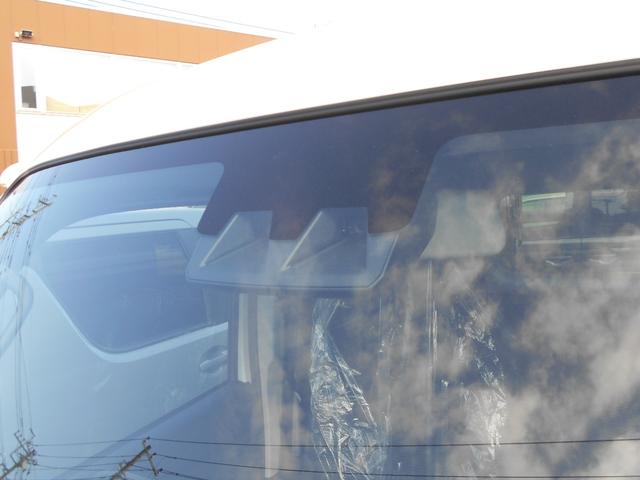 ハイゼットカーゴ ＤＸ　届出済未使用車　前後ソナー　禁煙　安全ボディ　セキュリティアラーム　キーレスキー　両側スライドドア　パワーウインドウ　マニュアルエアコン　オートライト　両席エアバッグ　パワーステアリング（19枚目）