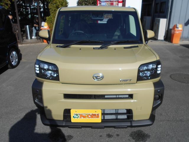 タフト X 届出済未使用車 電動ミラー ハイビームアシスト 禁煙 デュアルエアバッグ 安全ボディ AAC キーフリー レーンキープ 横滑り防止機能 運転席エアバック サイドエアバッグ パワーウィンドウ パワステ(5枚目)