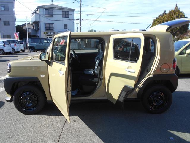 タフト X 届出済未使用車 電動ミラー ハイビームアシスト 禁煙 デュアルエアバッグ 安全ボディ AAC キーフリー レーンキープ 横滑り防止機能 運転席エアバック サイドエアバッグ パワーウィンドウ パワステ(7枚目)