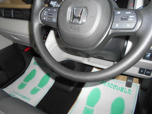 N-BOX ベースグレード 衝突軽減システム スマートキ- 車線維持支援システム フルフラットシート 電動格納式ドアミラー カーテンエアバック イモビライザー ECOモード 横滑り防止 オートクルーズ LEDヘッドライト ABS(13枚目)