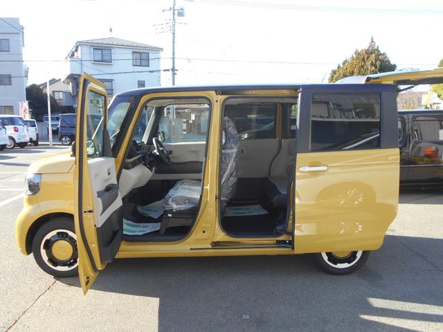 Ｎ－ＢＯＸ ファッションスタイル　届出済未使用車　衝突安全ボディ　電格ミラー　車線逸脱防止　禁煙　ソナー　盗難防止装置　スマートキ　ＬＥＤランプ　バックモニター　ＡＴハイビーム　サイドカーテンエアバック　クルコン　パワーステアリング（7枚目）