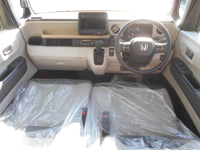 Ｎ－ＢＯＸ ファッションスタイル　届出済未使用車　衝突安全ボディ　電格ミラー　車線逸脱防止　禁煙　ソナー　盗難防止装置　スマートキ　ＬＥＤランプ　バックモニター　ＡＴハイビーム　サイドカーテンエアバック　クルコン　パワーステアリング（10枚目）