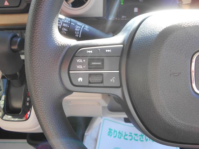 Ｎ－ＢＯＸ ファッションスタイル　届出済未使用車　衝突安全ボディ　電格ミラー　車線逸脱防止　禁煙　ソナー　盗難防止装置　スマートキ　ＬＥＤランプ　バックモニター　ＡＴハイビーム　サイドカーテンエアバック　クルコン　パワーステアリング（20枚目）