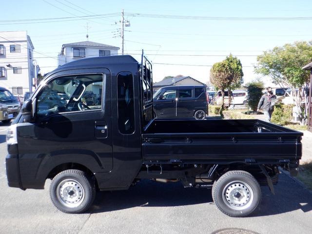 ハイゼットトラック ジャンボエクストラ　届出済未使用車　スマ－トキー　キーレスキー　ＬＥＤへッドライト　電動ミラー　ＰＳ　盗難防止装置　運転席エアバッグ　記録簿付き　オートハイビーム　禁煙車　衝突回避支援ブレーキ機能（13枚目）