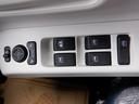 ストライプスＸ　ナビアップグレードパック　届出済未使用車　オートライト　バックカメラ　ＵＳＢ　ステアリングオーディオスイッチ　リアパーキングセンサー　オートエアコン　プッシュスタート　スマートキー　電動格納ミラー　左右電動スライドドア　禁煙車（25枚目）