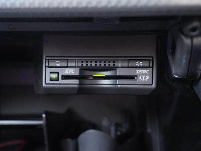 CT200h Fスポーツ 後期・SDナビTV・Bカメラ・CD・DVD・ブルーレイ・ブルートゥース・USB・ETC・サンルーフ・オートクルーズ・Cセンサー・パドルシフト・シートヒーター・ステアヒーター・17AW・TVキット(29枚目)